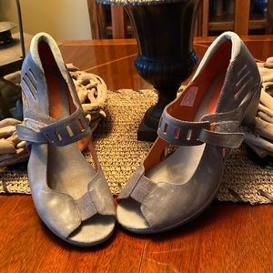 Merrell heels